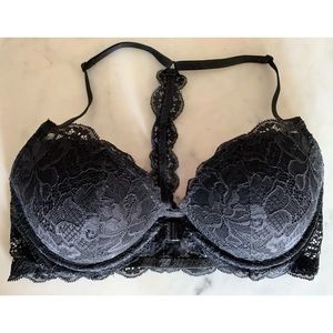 Pink VS front close, push-up Date Bra in black